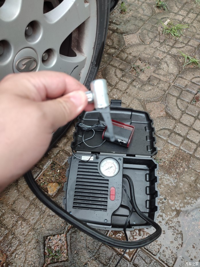 “小身材，大能量” 12V车载充气泵实测体验记